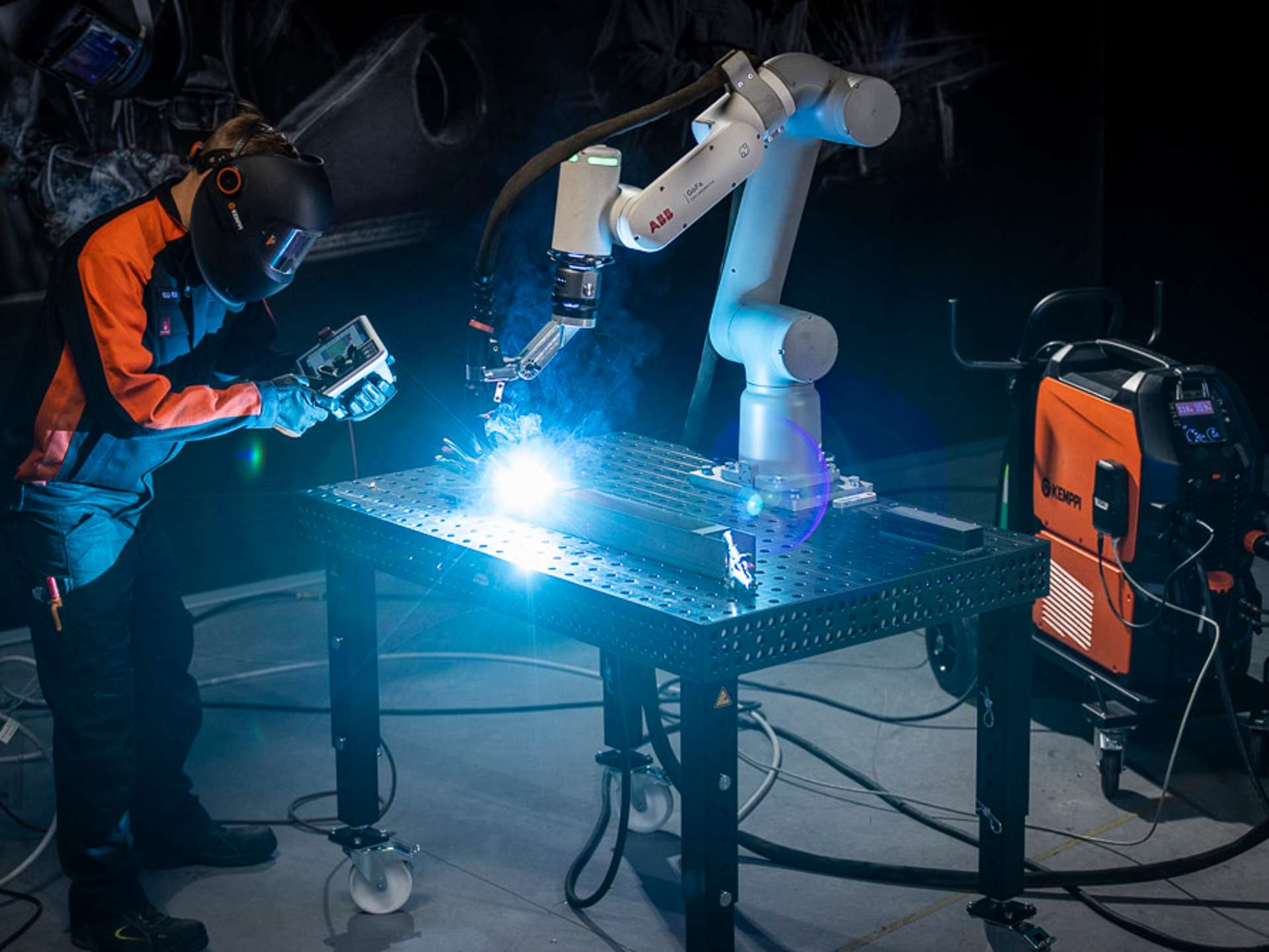 Cobot welding - a passing trend or a new era for the industry?