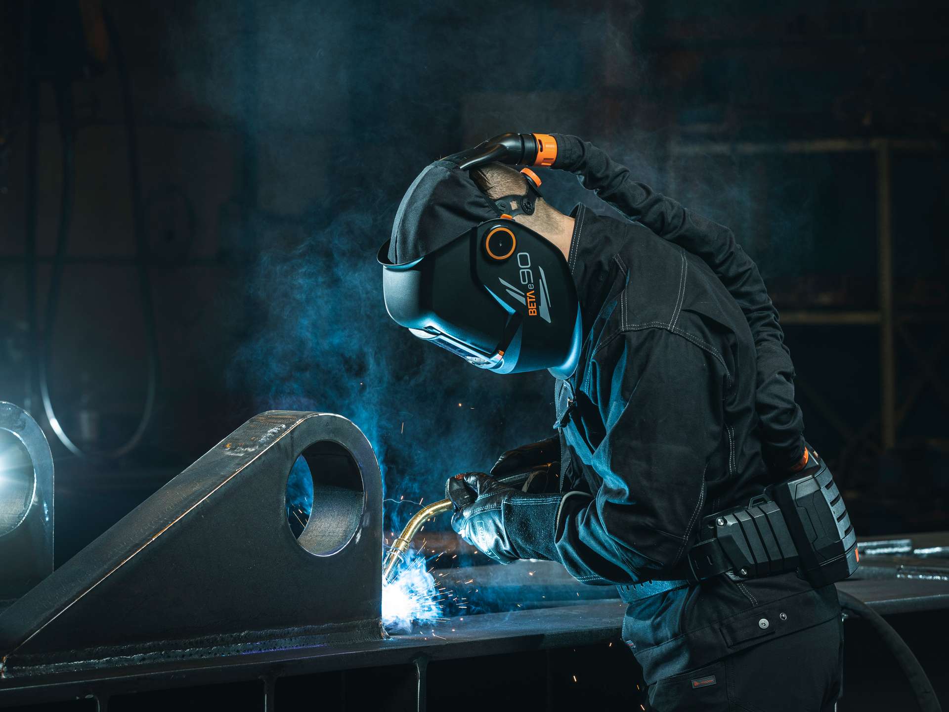 Designed for welders – conçu pour les soudeurs