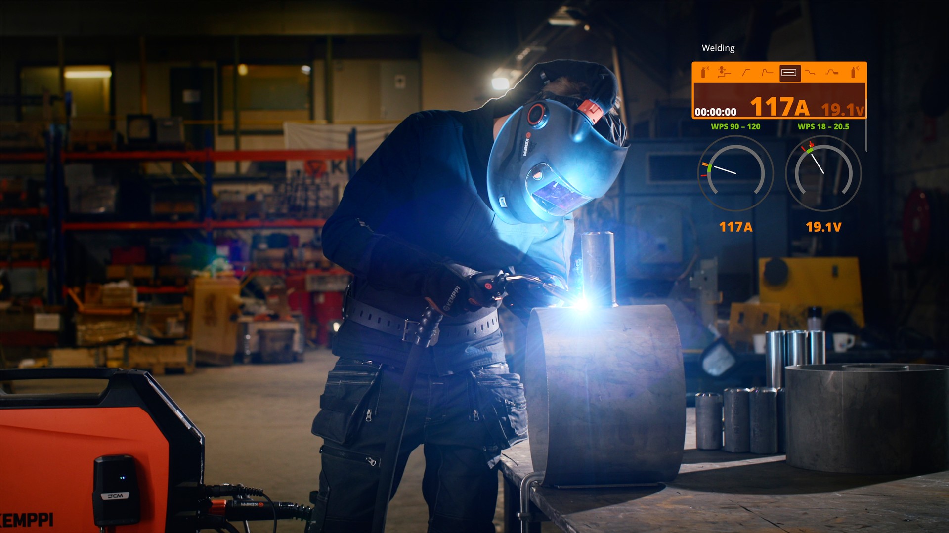 All welding parameters are collected and documented in the WeldEye software.