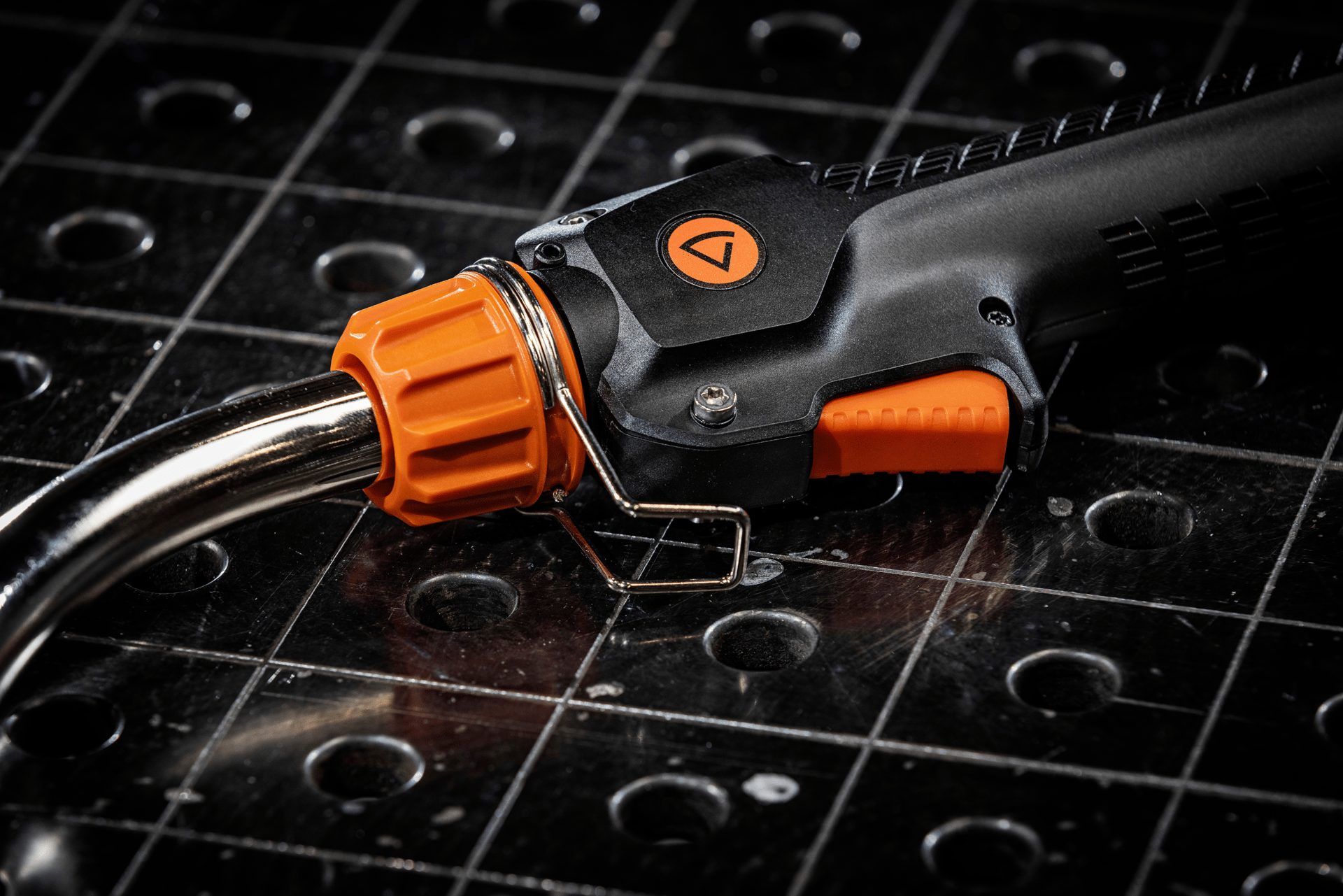 A durable handle for heavy welding