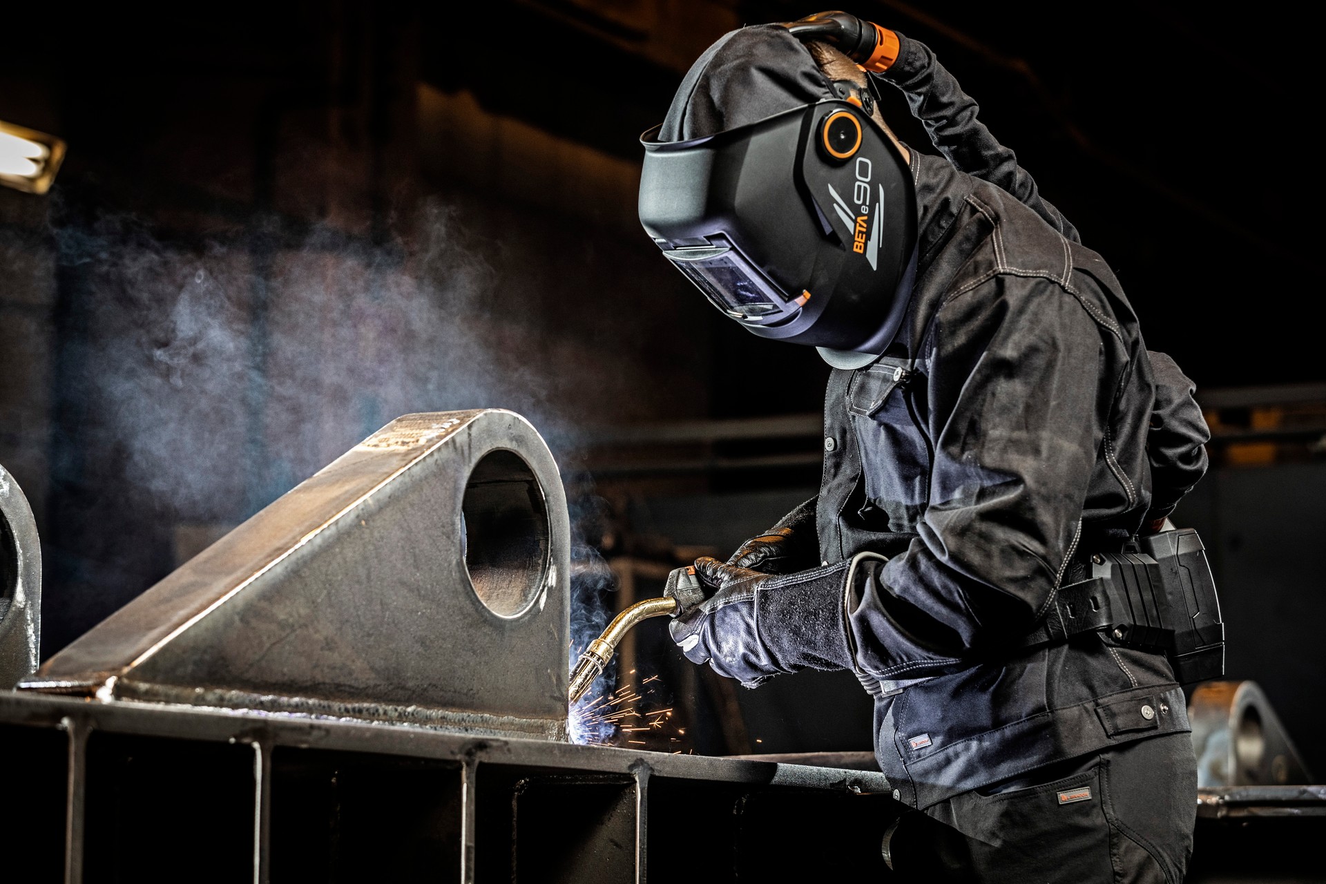 Welding safety and welding hazards