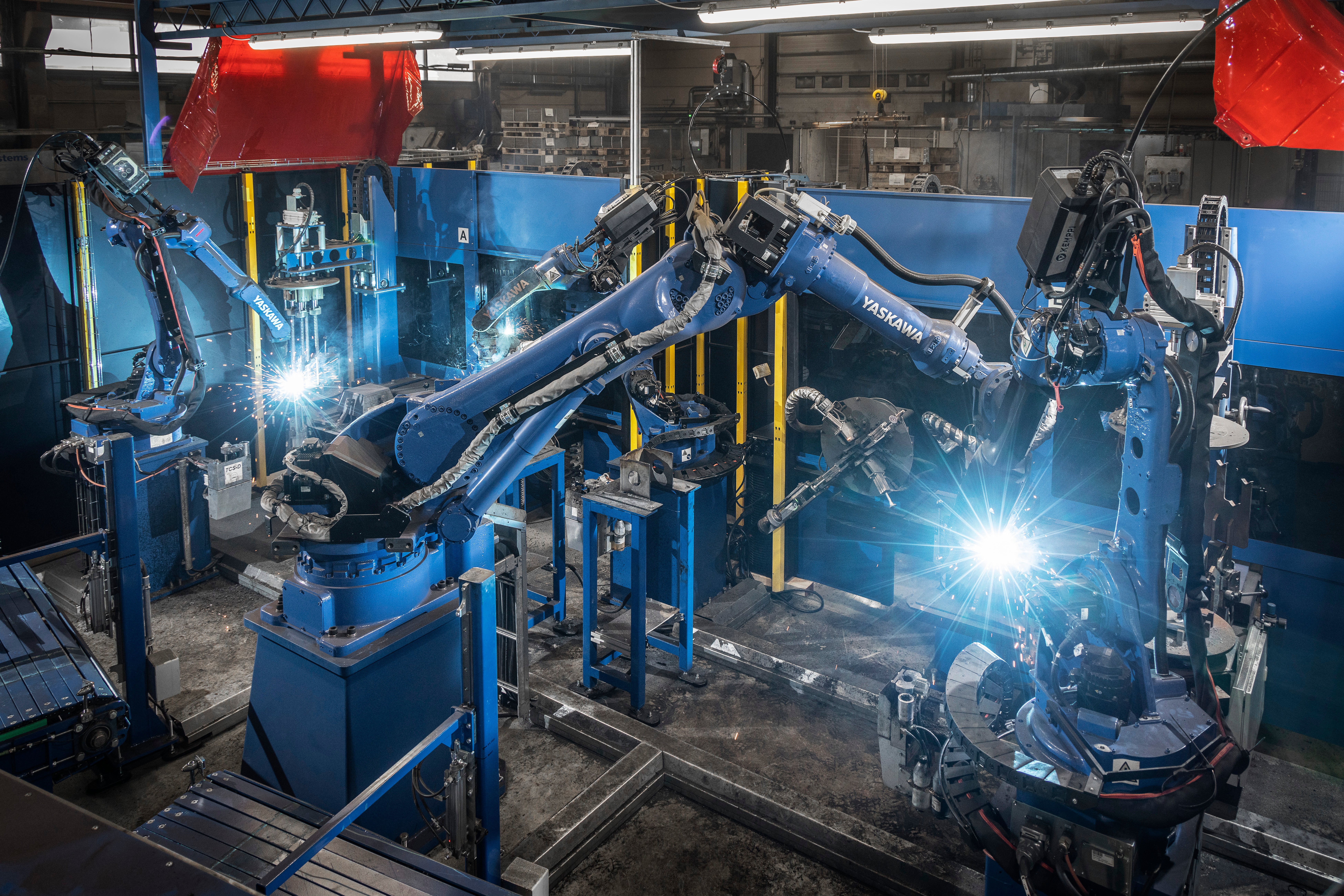 KEMPPI  KENPO　半自動溶接機　MAT1800 More quality and speed in aluminum welding with robotics | Kemppi