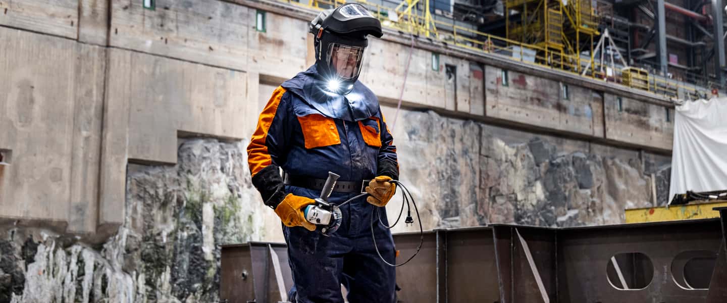 Helsinki Shipyard welders gain clearer vision and filtered air with Kemppi Epsilon 
