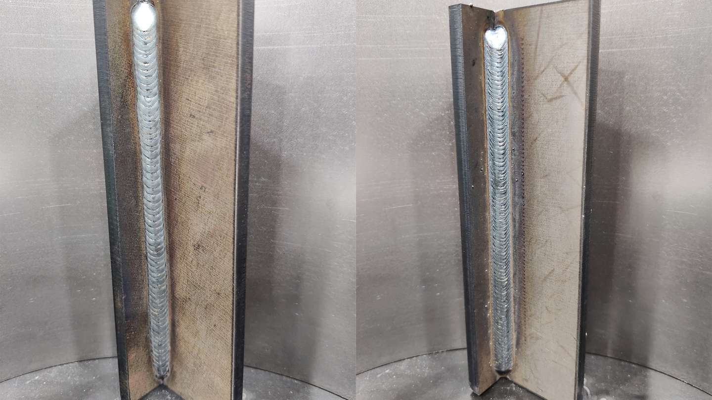 Obrázek 6. Vlevo, koutový svar PF s polohou MAX s přímým posuvem. Vpravo, koutový svar PF s konvenčním MAG svařováním s kývavým pohybem. Základní materiál 8 mm S355. Přídavný materiál 1,0 mm OK Autrod 12.51 a ochranný plyn Ar + 18 % CO2.