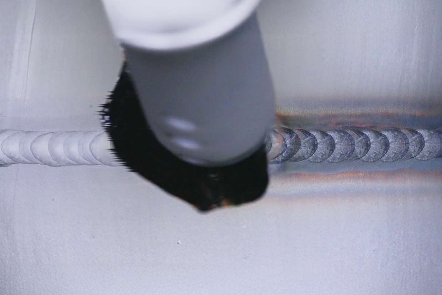 Electrolytic cleaning process