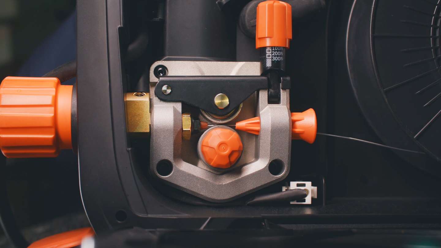 Precise wire control